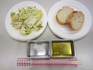 上質なEXVオリーブオイルの御試食は、とても盛り上がりましたよ