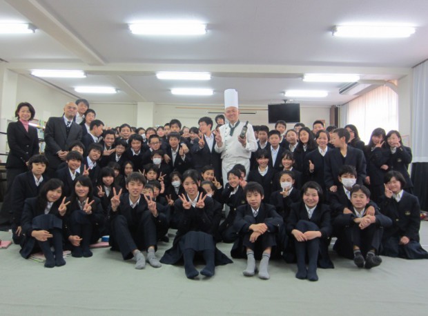 田無第三中学校1年生106名のみなさんに講演させて頂き、大盛況でした